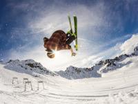 IM电竞注册-圣城无声处听惊雷，当英格拉姆在活塞逆转之夜成为唯一解