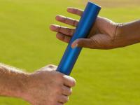 LOL-赛道上的唯一对决，塞恩斯火热状态引领索伯鏖战阿斯顿马丁