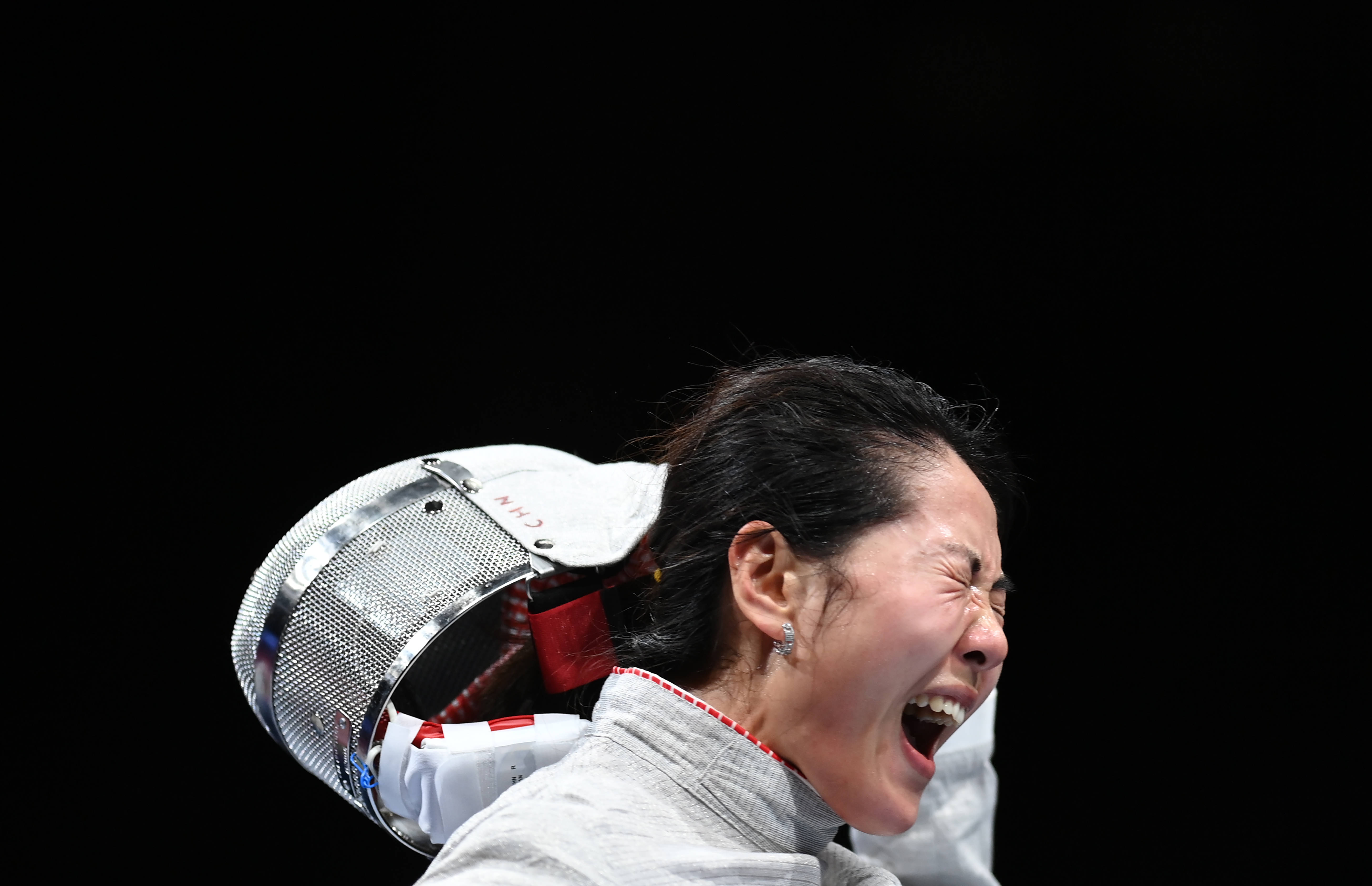 韩国击剑女将出色发挥，成功晋级八强