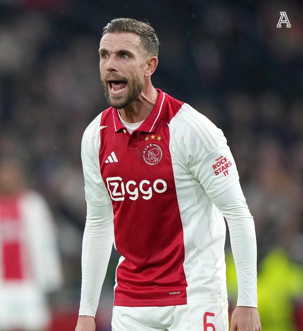 包含阿贾克斯客场逆转，晋级前景堪忧的词条