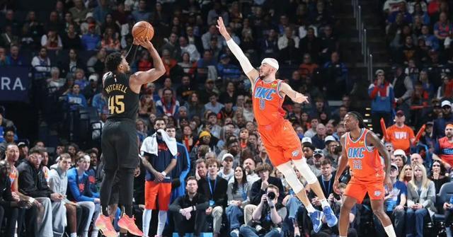 关于欧洲国际比赛激烈较量，双方火花四溅的信息