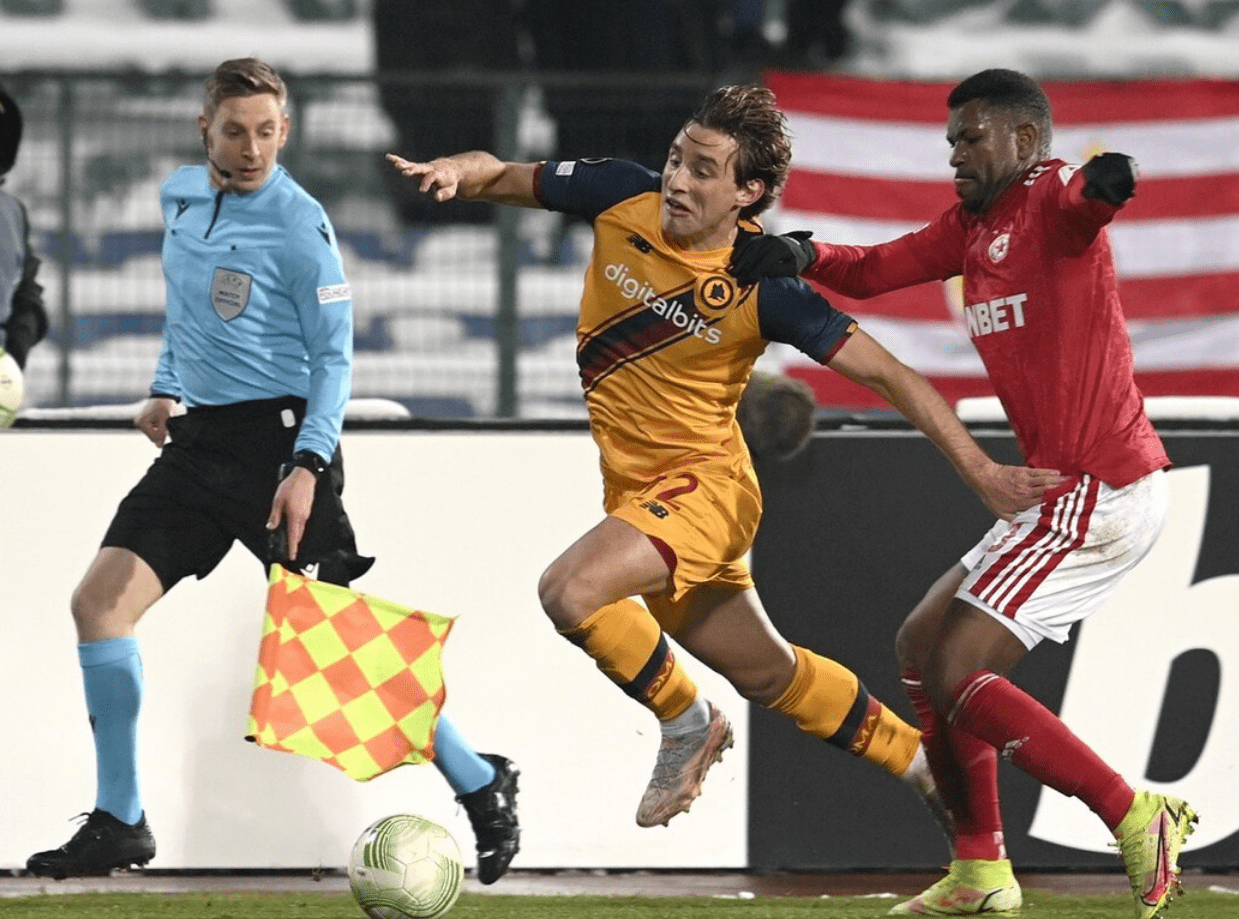 皇家伯明翰客场逆袭，终结两连败的简单介绍