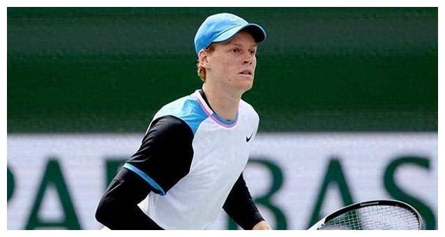 捷克泳将刷新个人最佳，勇夺第一名的简单介绍