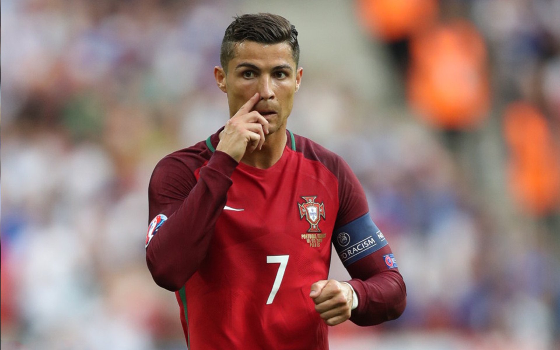 德里赫特，中瑞对决中的唯一焦点，一场比赛定义两种足球哲学